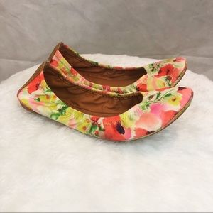 Lucky Brand Floral Flats
